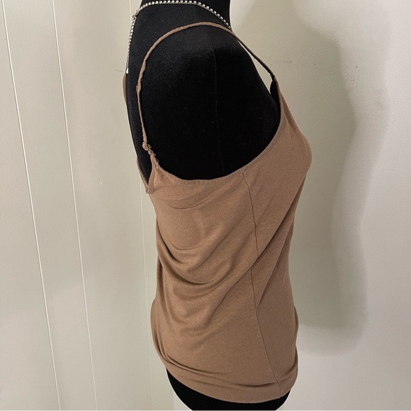 Brown spaghetti strap tank top - Picture 3 of 4
